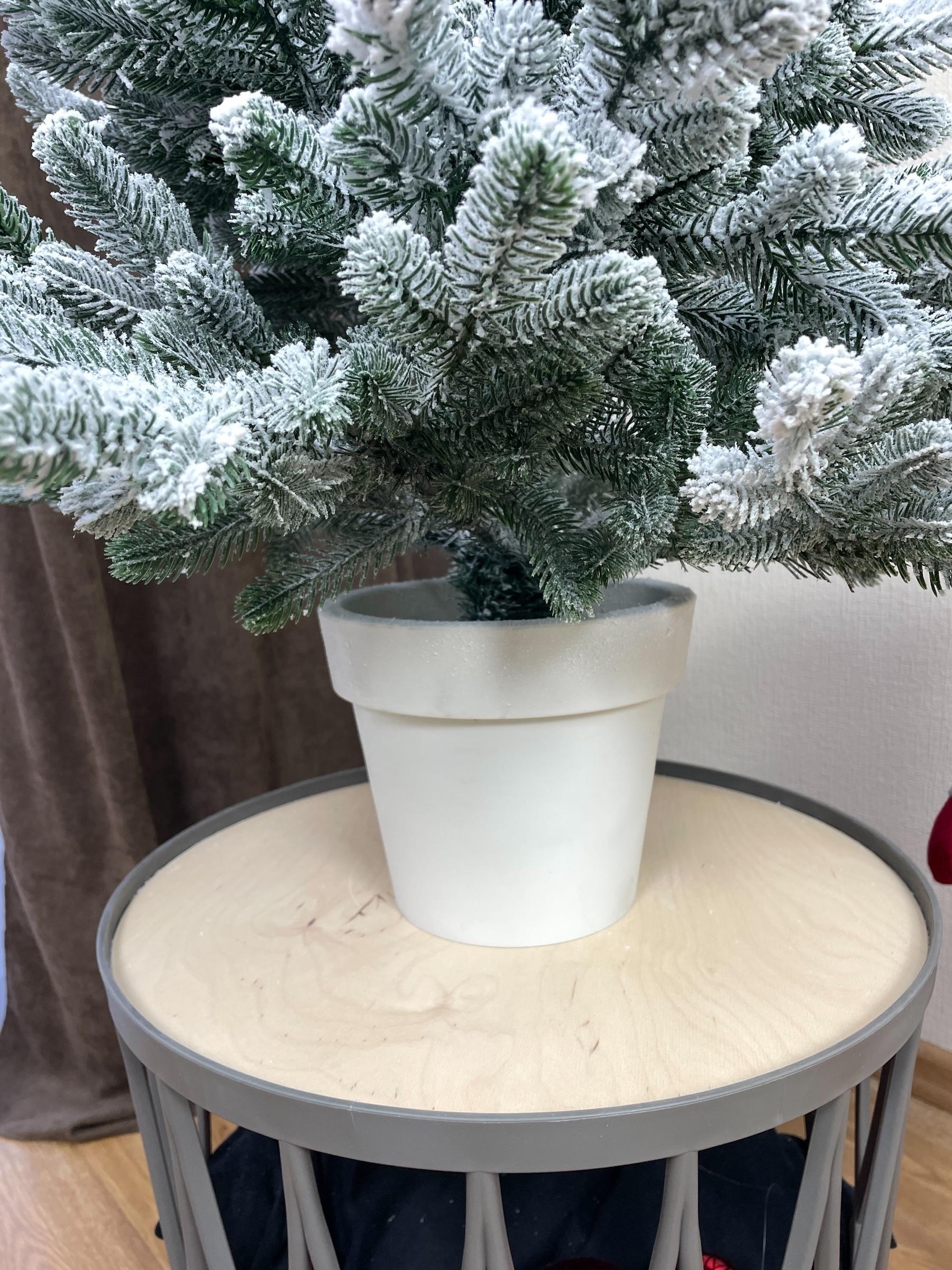 Искусственная елка литая Traditional заснеженная в горшке 90 см Зеленый (Н01024) - фото 8 Искусственная елка литая Traditional заснеженная в горшке 90 см Зеленый (Н01024) - фото 8