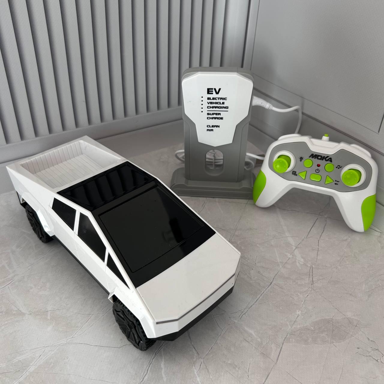 Машинка на радіокеруванні Tesla Cybertrack 597 А акумуляторна гумові колеса/зарядна станція (2590270752) - фото 6 Машинка на радіокеруванні Tesla Cybertrack 597 А акумуляторна гумові колеса/зарядна станція (2590270752) - фото 6