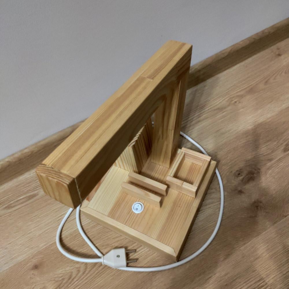 Настольная лампа для школьника деревянная (2089134879) - фото 4 Настольная лампа для школьника деревянная (2089134879) - фото 4