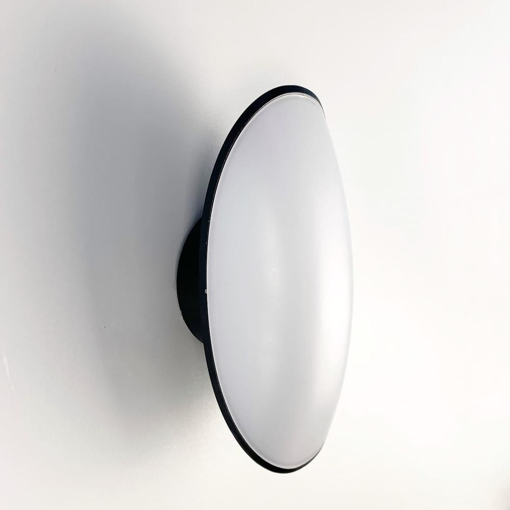 Светильник уличный в удлиненной форме (2503)