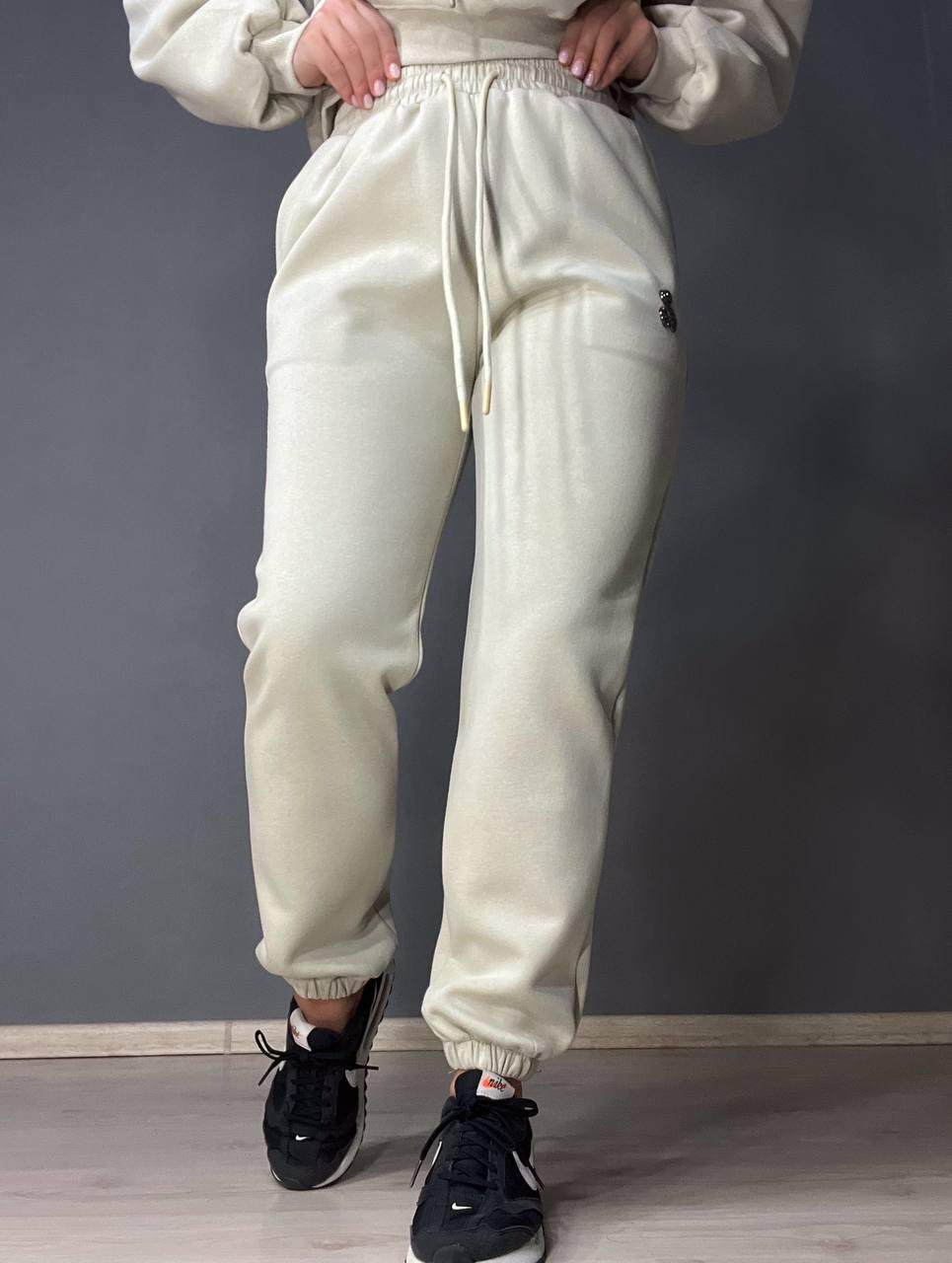 Костюм женский A-N 2735 худи с капюшоном и штаны джоггеры мишка XL Бежевый (2548) - фото 6 Костюм женский A-N 2735 худи с капюшоном и штаны джоггеры мишка XL Бежевый (2548) - фото 6