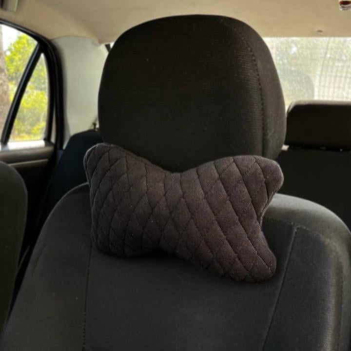 Подушка в машину Маленький ромб 27x16x8 см Черный (24167306) - фото 1