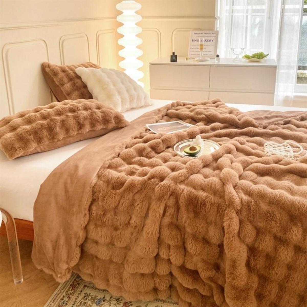 Плед корейский стиль Koloco Кролик евро толщина 5 см 200х220 см Коричневый (40223) - фото 2