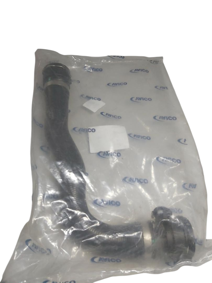 Патрубок системы охлаждения VAICO V20-0878 BMW (3085936436)