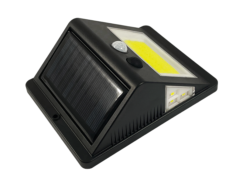 Светильник аккумуляторный фасадный Lemanso LM33003 на солнечной батарее с датчиком движения 5 Вт (6995)