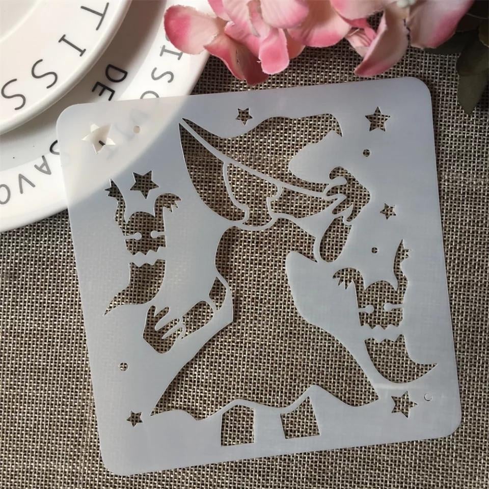 Трафарет на Хэллоуин Ведьма 13х13 см Серый (7615/34)