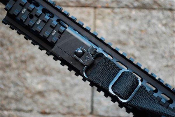 Адаптер для сошок GrovTec на базу кріплення Picatinny (92873) - фото 2 Адаптер для сошок GrovTec на базу кріплення Picatinny (92873) - фото 2