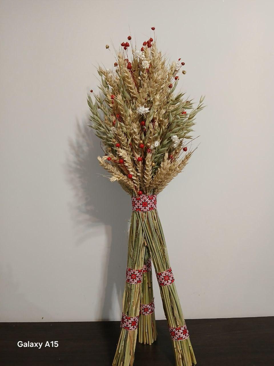 Дидух рождественский из колосья пшеницы/льна и овса на трех ножках 50-55 см с лентой вышиванкой Красный (2822762528) - фото 8 Дидух рождественский из колосья пшеницы/льна и овса на трех ножках 50-55 см с лентой вышиванкой Красный (2822762528) - фото 8