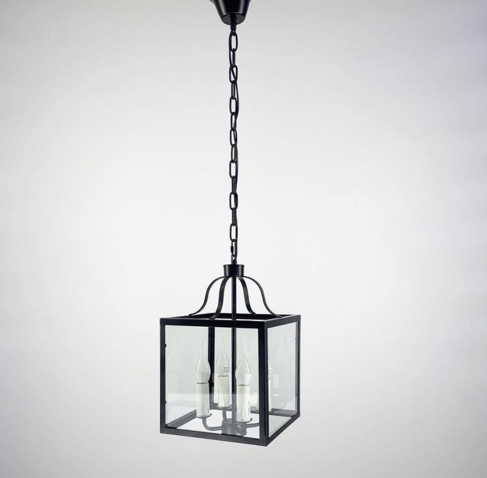 Світильник підвісний в класичному стилі на 4 лампи Чорний (D 139/4) Світильник підвісний в класичному стилі на 4 лампи Чорний (D 139/4)