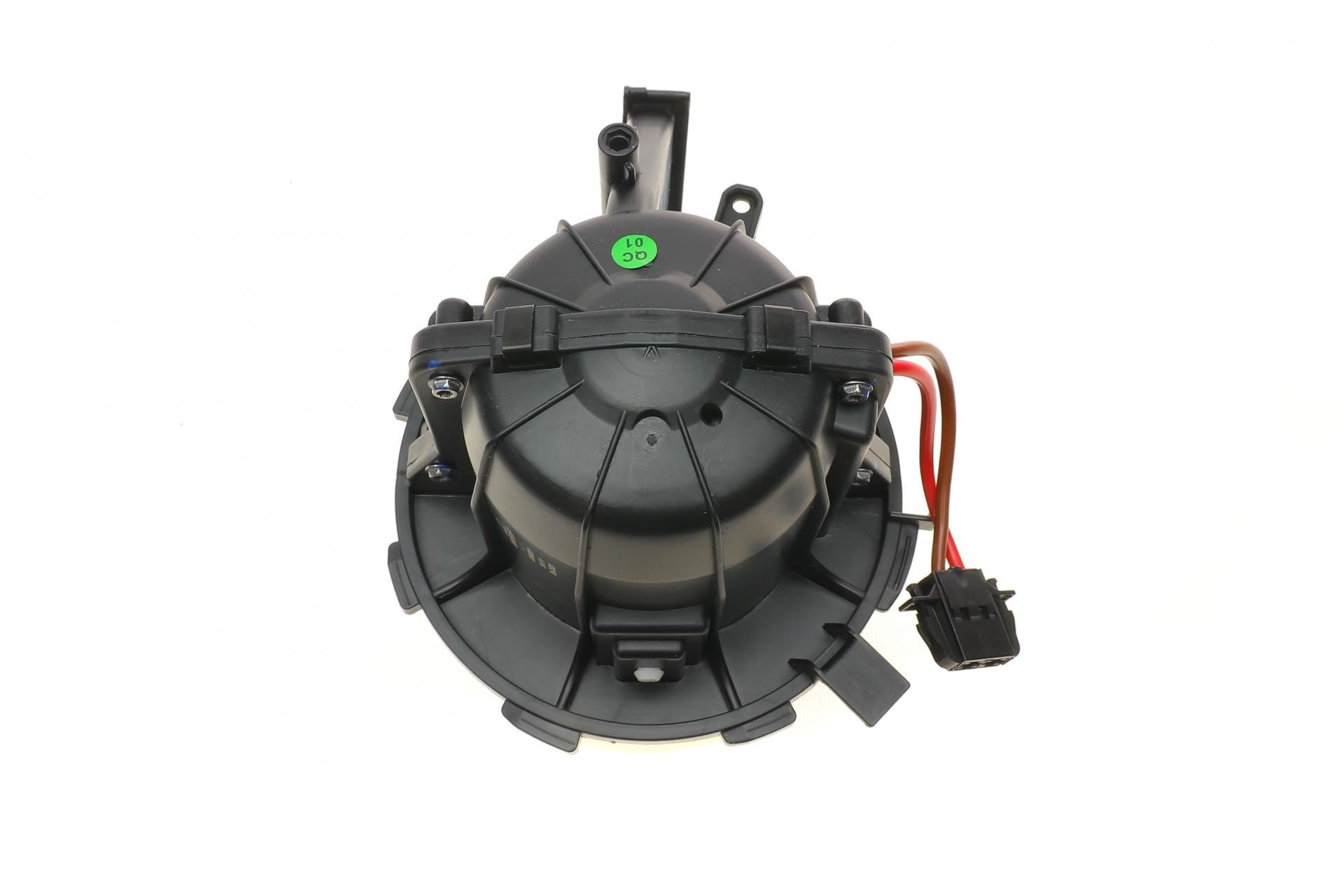 Моторчик печи NRF Audi A4 07-16/A5 07-17/Q5 08-17 +AC 34111