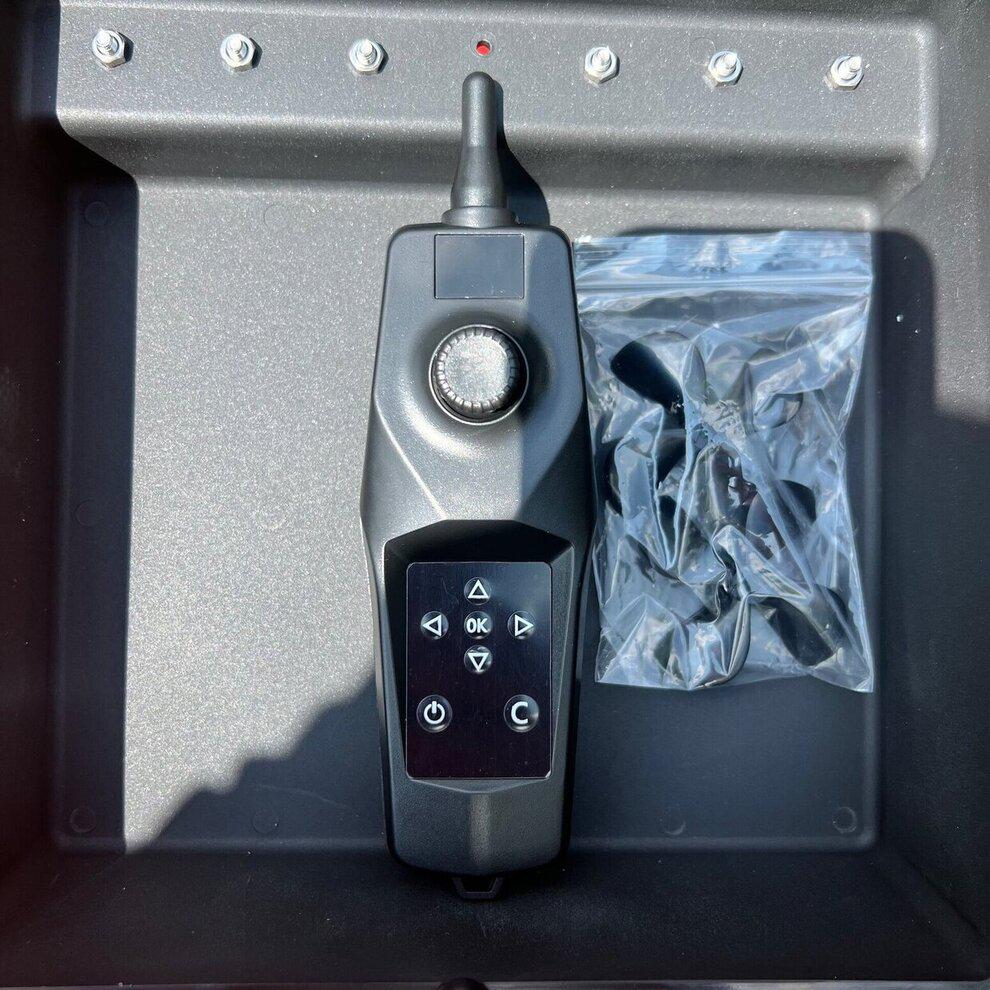 Кораблик рыбацкий D 80 12V для завоза прикормки и сетки - фото 3 Кораблик рыбацкий D 80 12V для завоза прикормки и сетки - фото 3