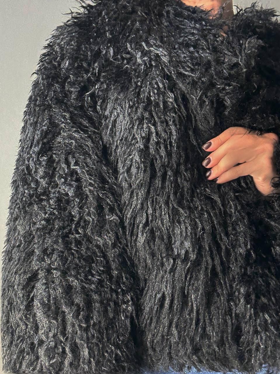 Шуба жіноча LADY YEP 10051 штучне хутро під ламу коротка M Чорний (4913) - фото 3 Шуба жіноча LADY YEP 10051 штучне хутро під ламу коротка M Чорний (4913) - фото 3