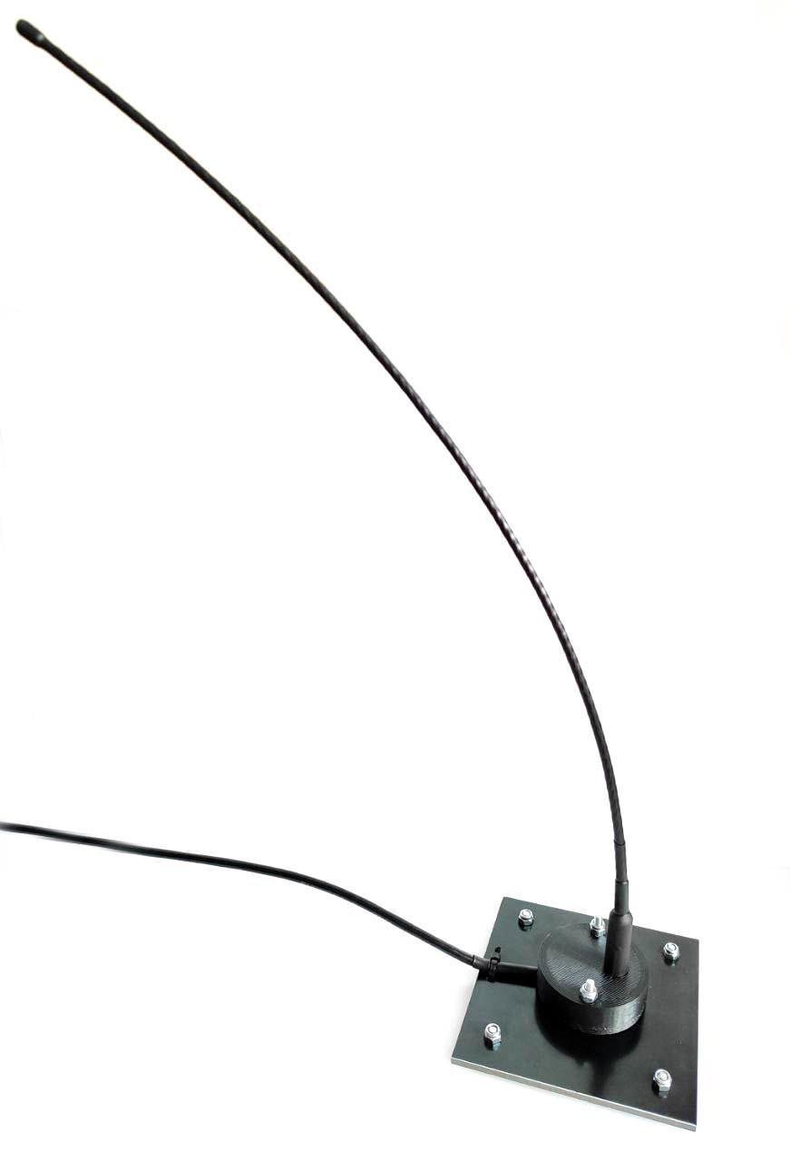 Антенна выносная на автомобиль для раций Motorola DP и DM 4xxx BNC/Motorola bolt VHF 136-174MHz (26999600)