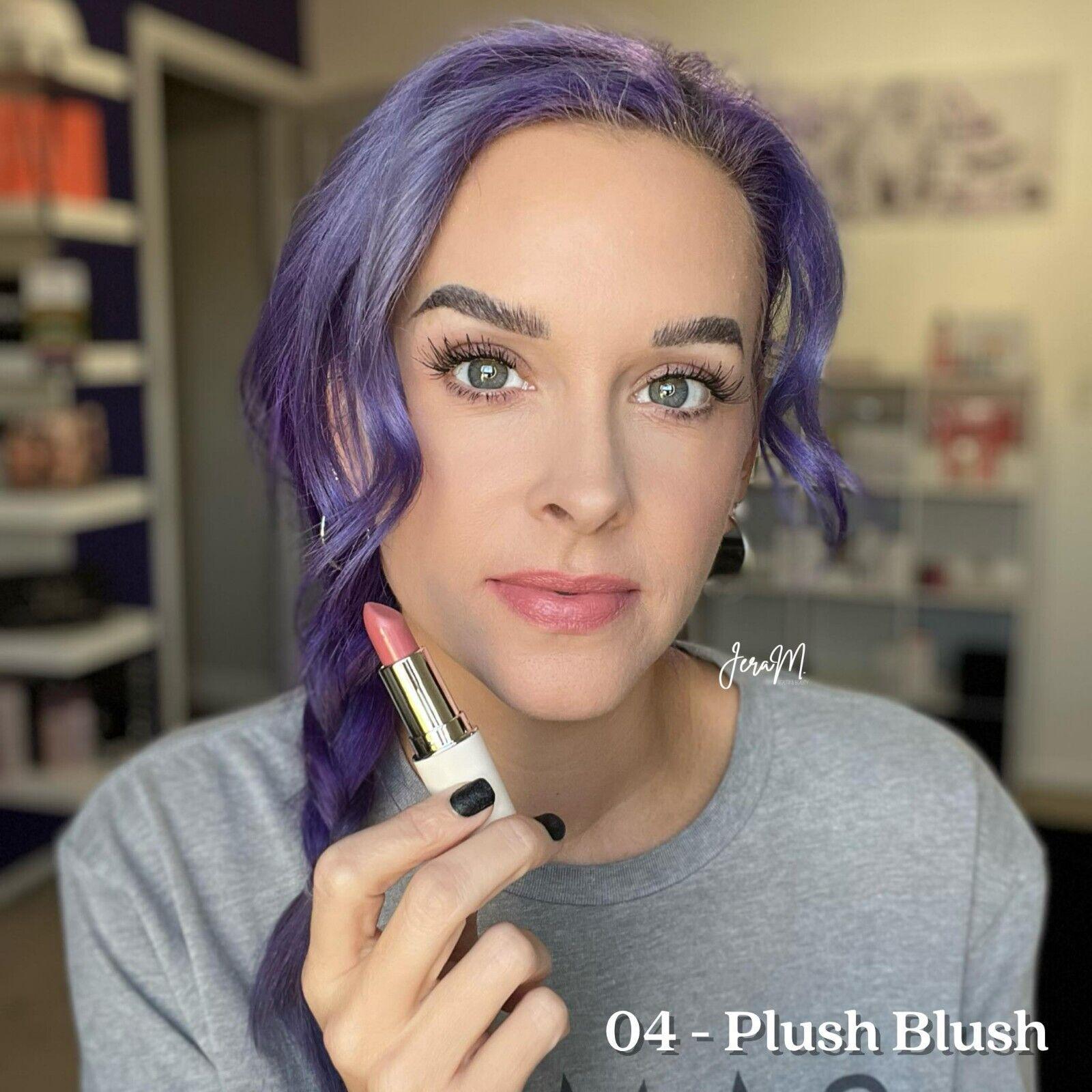 Помада для губ кремова Farmasi 04 Plush Blush 4 г (77627802) - фото 2 Помада для губ кремова Farmasi 04 Plush Blush 4 г (77627802) - фото 2