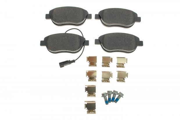 Тормозные колодки передние TEXTAR для Fiat Doblo 01-/Opel Combo 1.3-2.0CDTI 12- Bosch Q+/с датчиком (2370802)