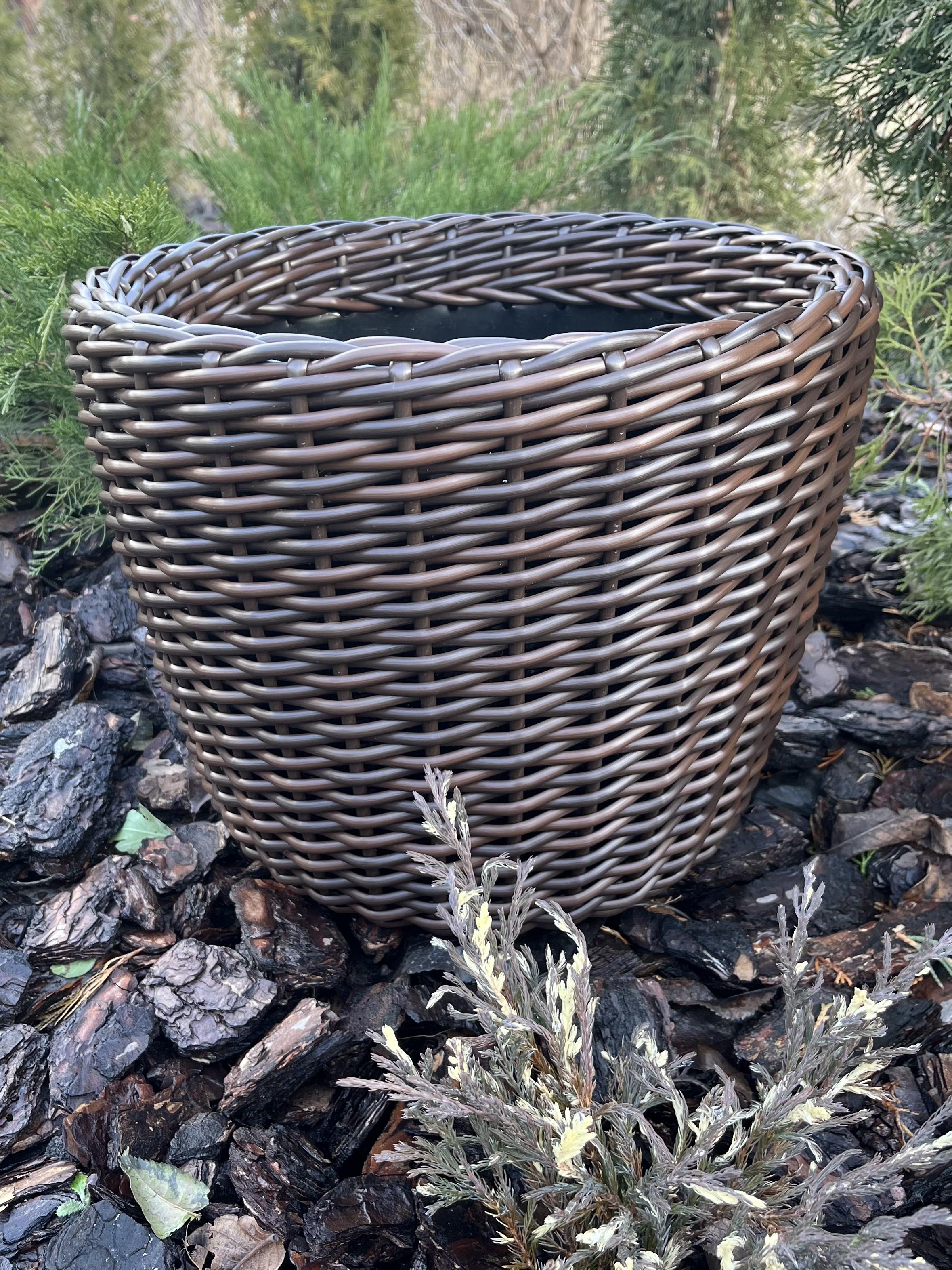 Кашпо для квітів зі штучного ротанга 20 л Меланж (27927854) - фото 1 Кашпо для квітів зі штучного ротанга 20 л Меланж (27927854) - фото 1