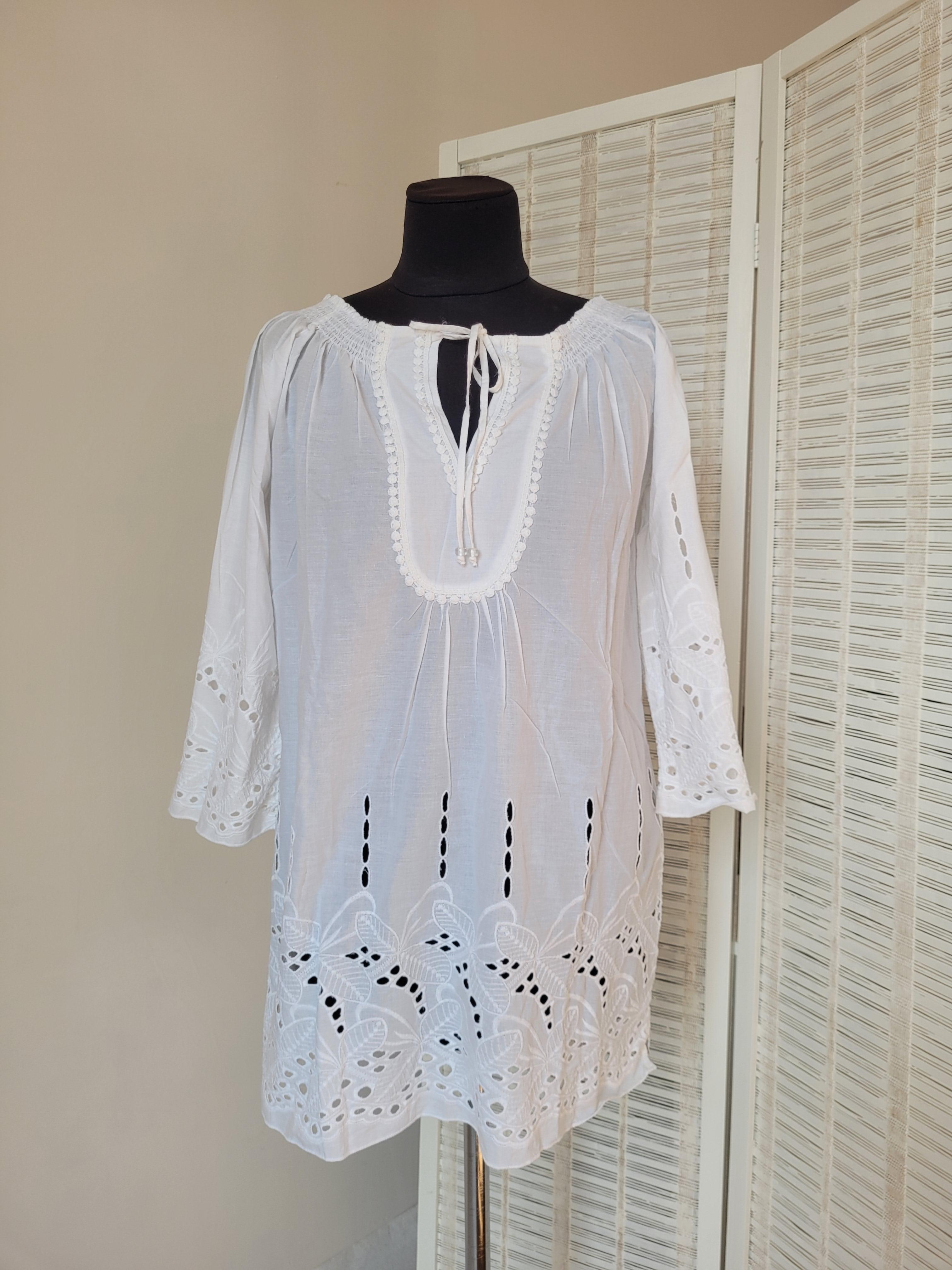 Блуза-туника женская летняя с прошвой XXL Белый Блуза-туника женская летняя с прошвой XXL Белый