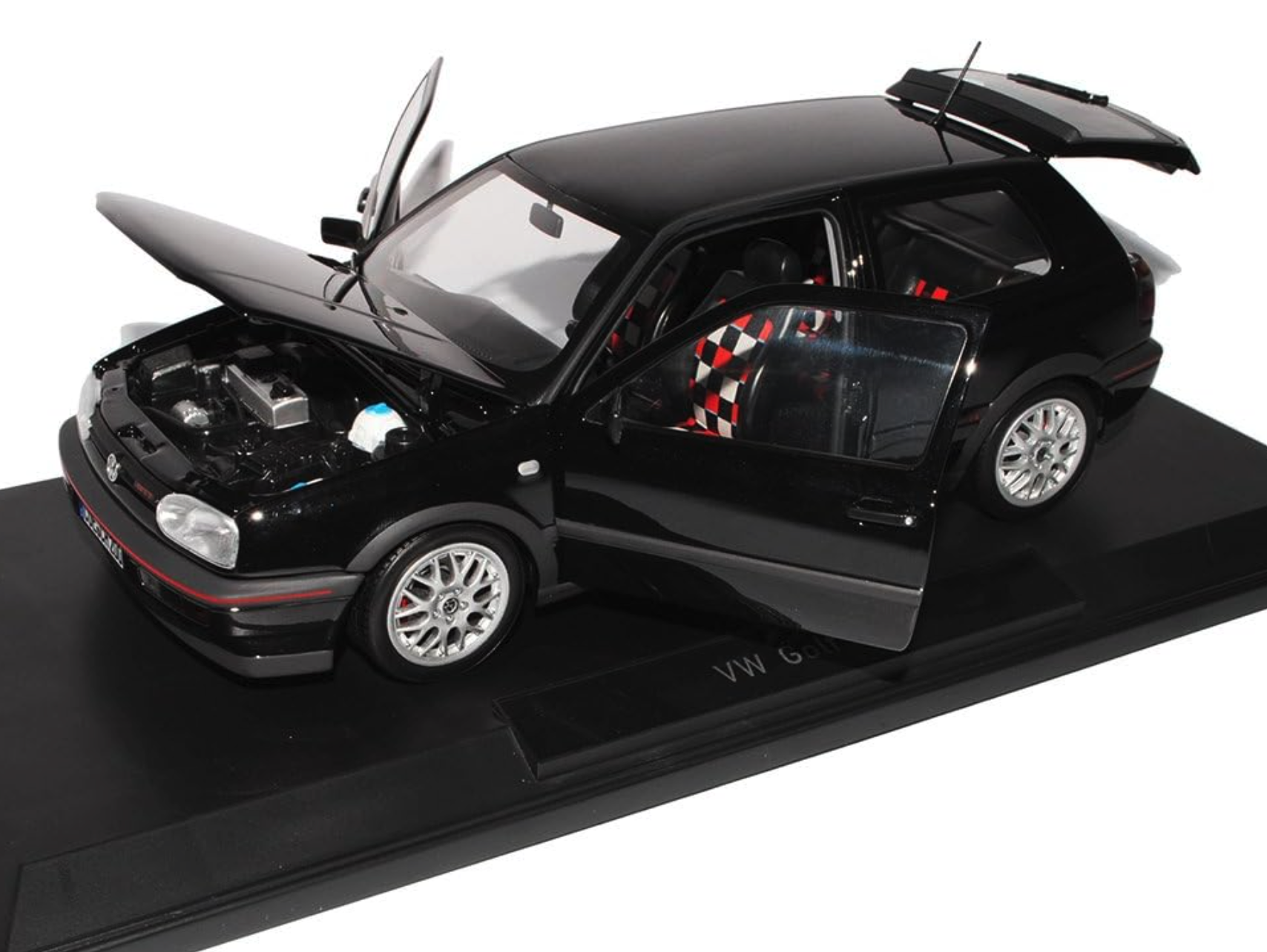 Модель автомобиля Norev 1:18 Volkswagen Golf 3 GTI 1991-1997 Black (188415) - фото 3