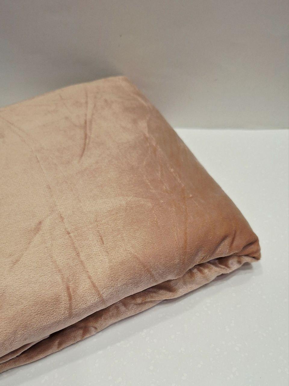 Простыня на резинке Colorful Home велюровая 160x200x25 см Бежевый (1626) - фото 4 Простыня на резинке Colorful Home велюровая 160x200x25 см Бежевый (1626) - фото 4