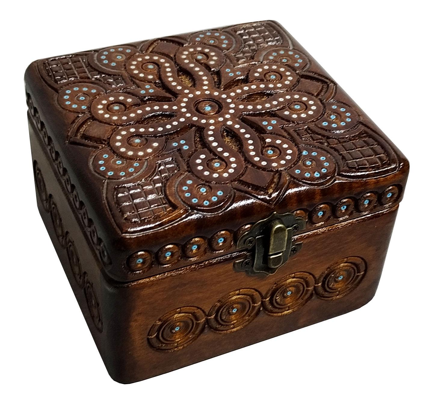 Шкатулка инкрустированная бисером 12x12 см Ореховый (00187)