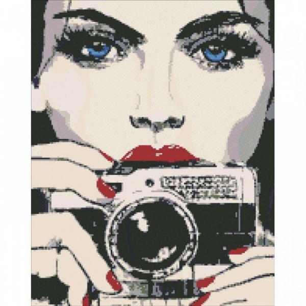 Алмазная мозаика Идейка Люди Девушка с фотоаппаратом 40х50 см холст на подрамнике (АМ6015-mt)