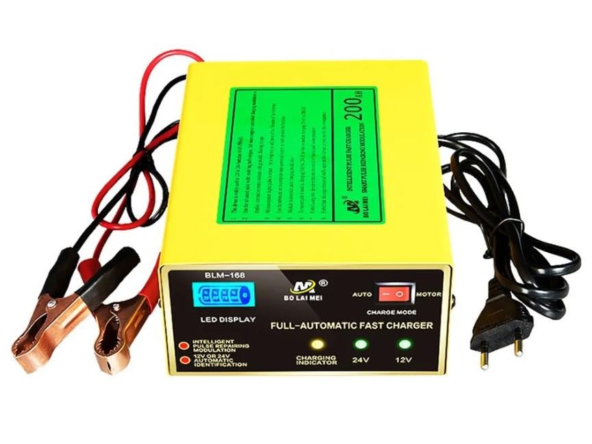 Зарядний пристрій 12/24 В 15 А (BLM-168)