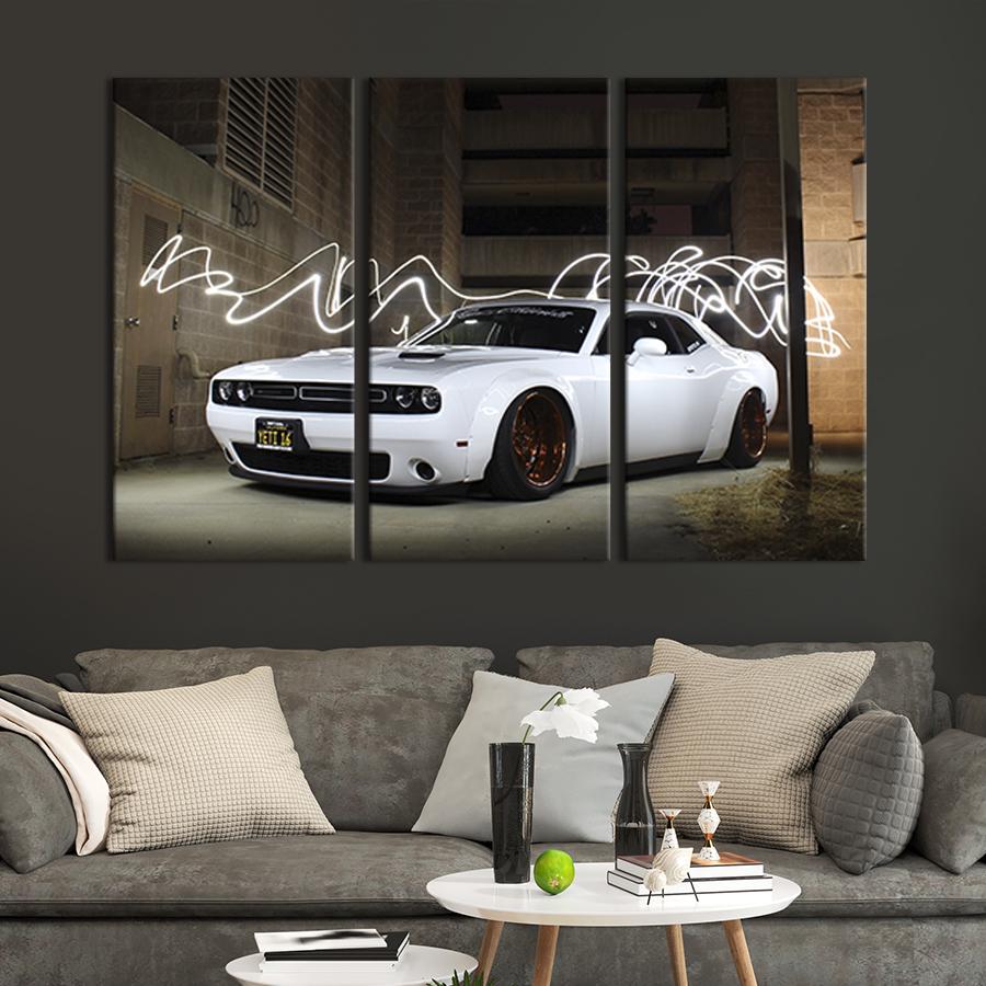 Модульная картина из 3 частей на холсте для интерьера Спортивный автомобиль Dodge Challenger 128x81 см (89-31)
