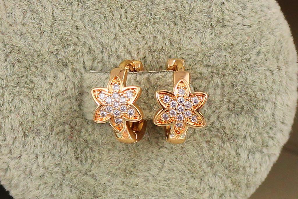 Серьги детские Xuping Jewelry Цветочек с фианитами 1,3 см Золотистый