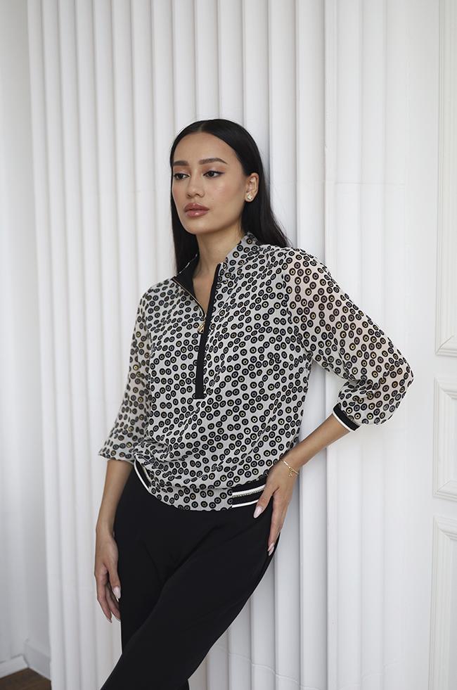 Кофта-бомбер Lipar 2919 шифонова принт р. 42 Сірий (16917156) - фото 4 Кофта-бомбер Lipar 2919 шифонова принт р. 42 Сірий (16917156) - фото 4