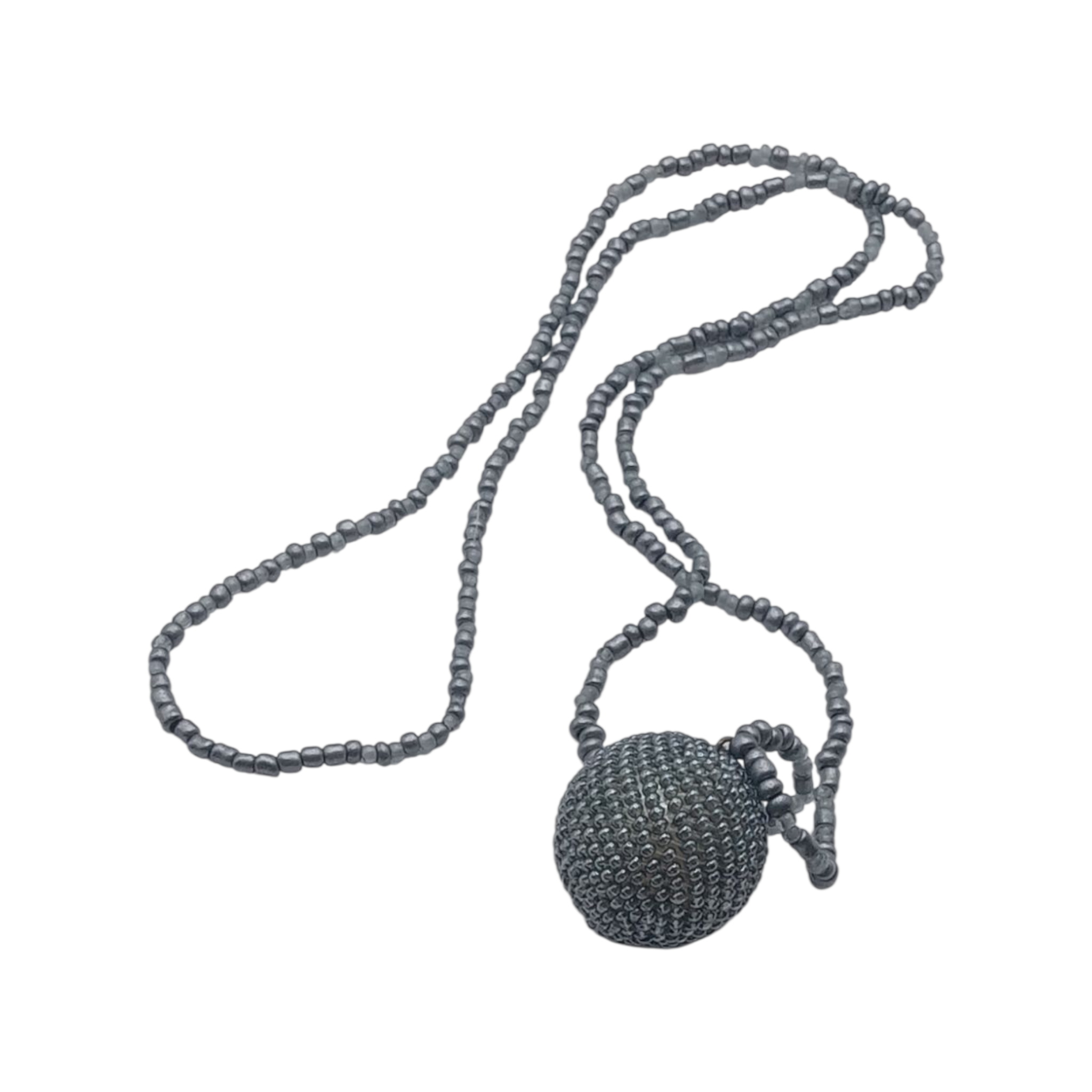 Подвеска из бисера Шарик ручная работа Серая Подвеска из бисера Шарик ручная работа Серая