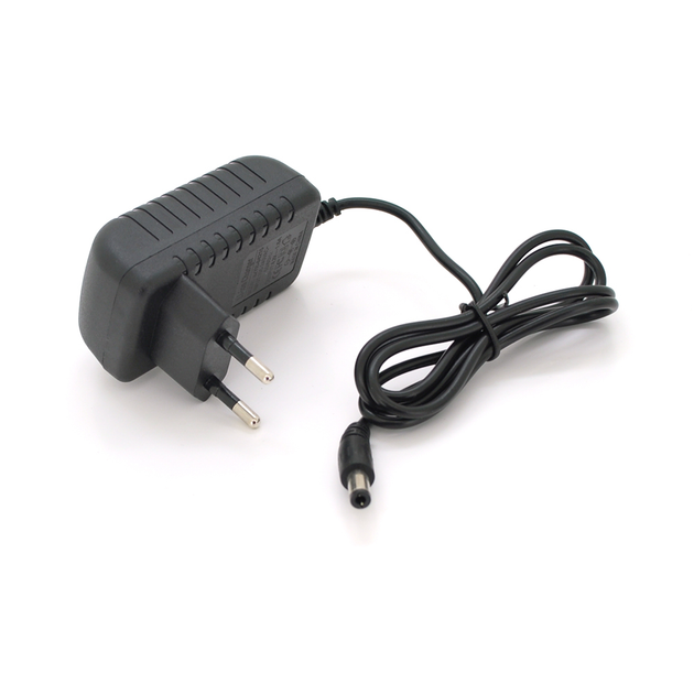 Блок питания 12V 2A 5,5x2,5 (1957)