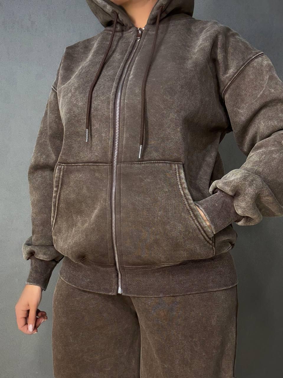 Костюм женский Joy One 2166-11 утепленный вареный худи с брюками палаццо M Коричневый (5962) - фото 7 Костюм женский Joy One 2166-11 утепленный вареный худи с брюками палаццо M Коричневый (5962) - фото 7