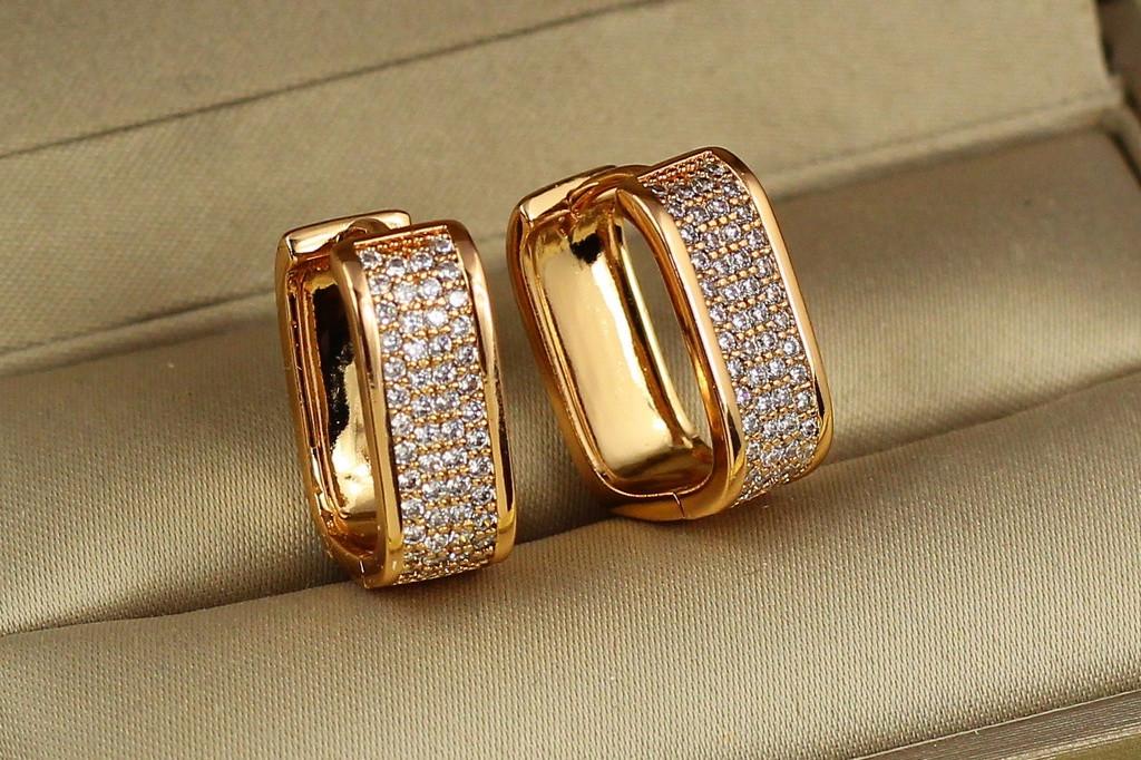 Серьги Xuping Jewelry квадратные кольца 1,8 см Золотистый (2629127635) - фото 2 Серьги Xuping Jewelry квадратные кольца 1,8 см Золотистый (2629127635) - фото 2