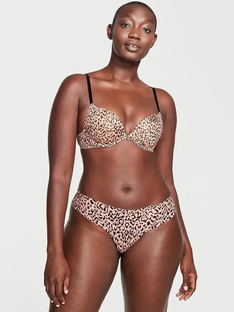 Трусики бесшовные Victoria's Secret No-Show Thong Leo M Леопард (26517993)