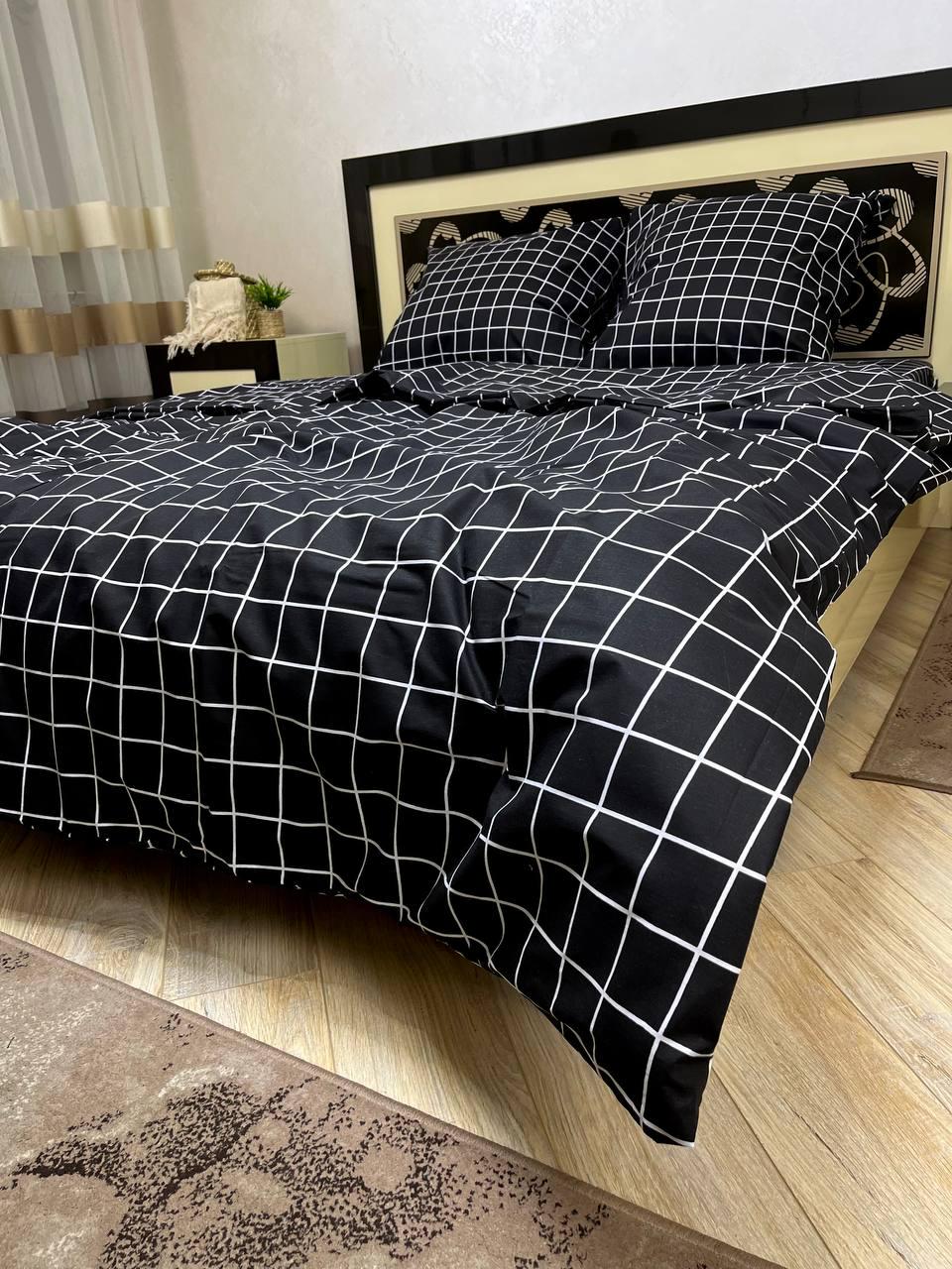 Комплект постельного белья евро Клеточка простыня на резинке 180x200х20 см Черный (28830666) Комплект постельного белья евро Клеточка простыня на резинке 180x200х20 см Черный (28830666)
