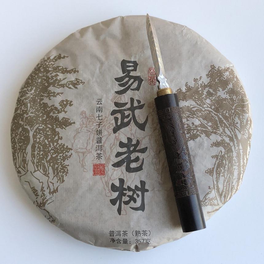 Чай Шу пуэр Yi Wu Lao Shu 2019 года блин 357 г - фото 4