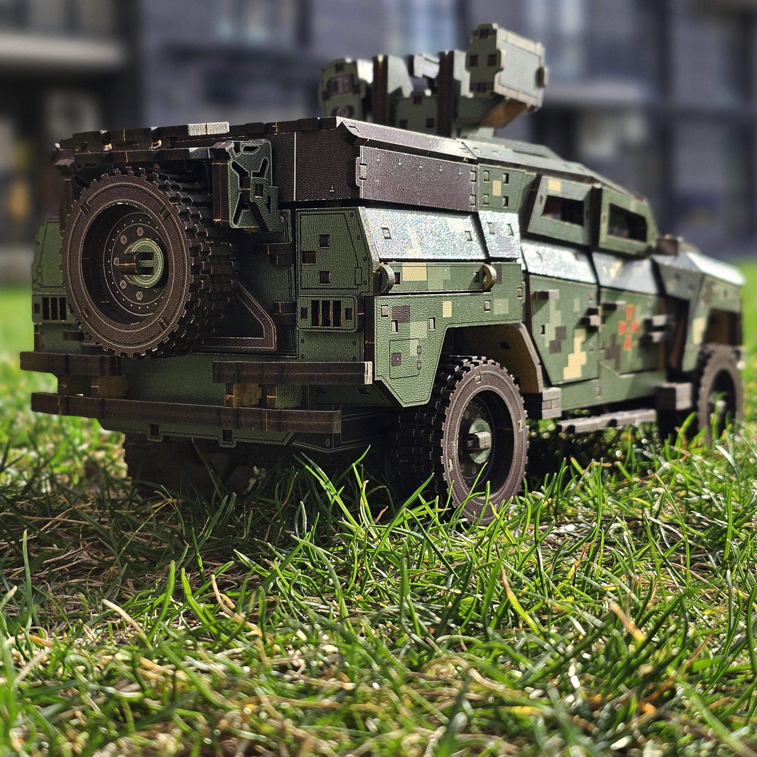 Конструктор дерев'яний THEGRAVIX NOVATOR (04109) - фото 3 Конструктор дерев'яний THEGRAVIX NOVATOR (04109) - фото 3