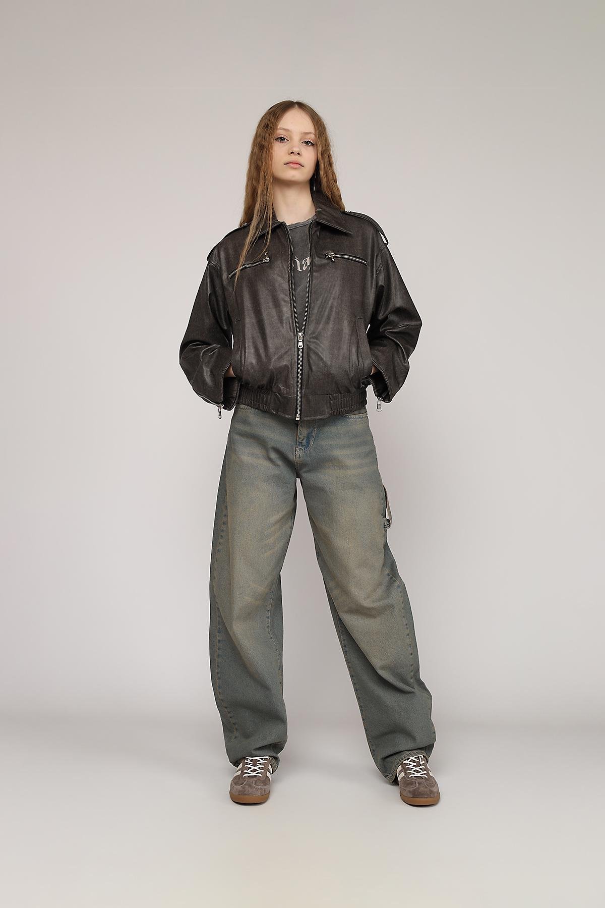 Бомбер жіночий ЦБ-00272387 р. 48 Сірий (28422048) - фото 2 Бомбер жіночий ЦБ-00272387 р. 48 Сірий (28422048) - фото 2