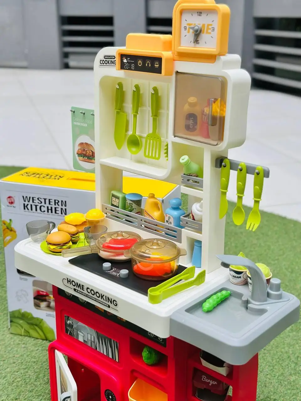Дитяча кухня Limo Toy 918 А-В з водою/парою/світлом/звуком 65 предметів Червоний (2656489042) - фото 4 Дитяча кухня Limo Toy 918 А-В з водою/парою/світлом/звуком 65 предметів Червоний (2656489042) - фото 4