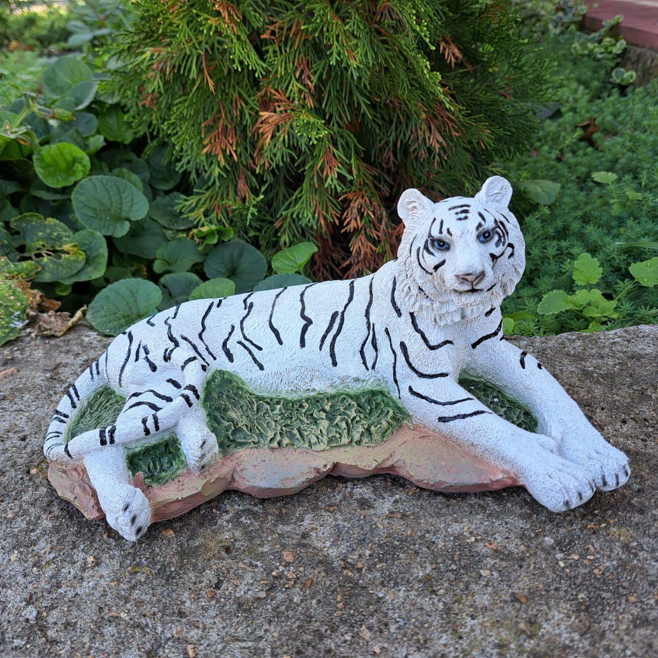 Статуэтка декоративная Тигр Белый в траве (21539020)