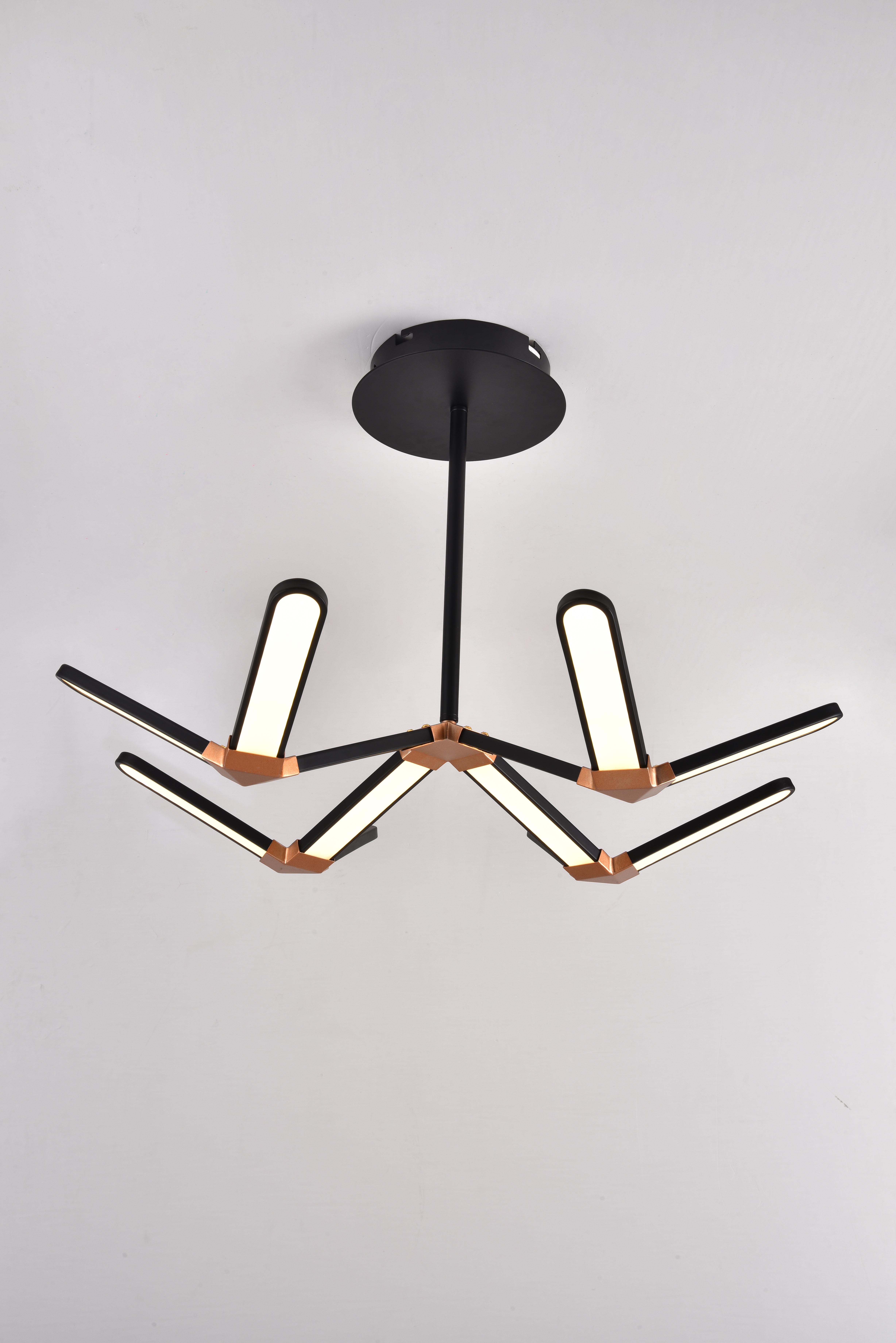 Люстра светодиодная Sirius 8901-4 (000036708)