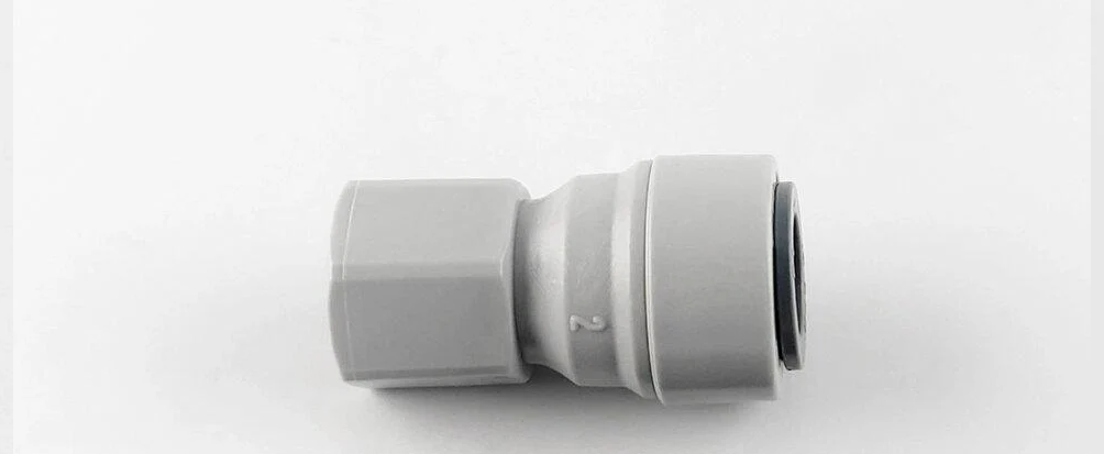 Фитинг прямой 1809-F/6FC4 трубка 3/8"-резьба внутренняя 1/4" (66778801680)