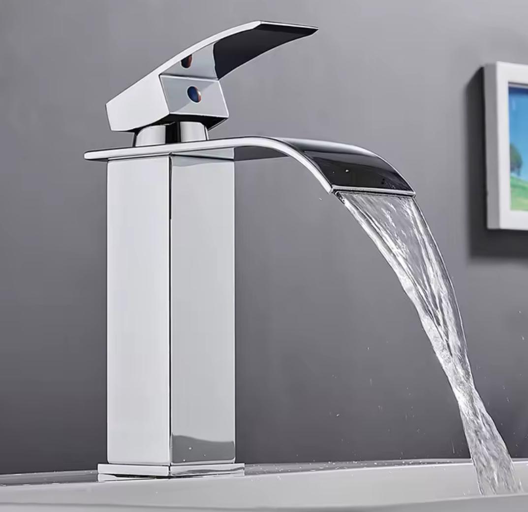 Змішувач для раковини каскадний одноважільний Modern Chrome - фото 2 Змішувач для раковини каскадний одноважільний Modern Chrome - фото 2