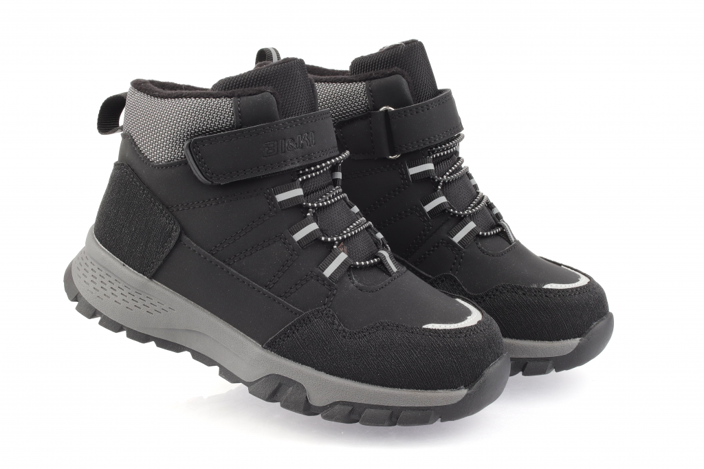 Осенние ботинки для мальчиков 01422 г. 32 Черный