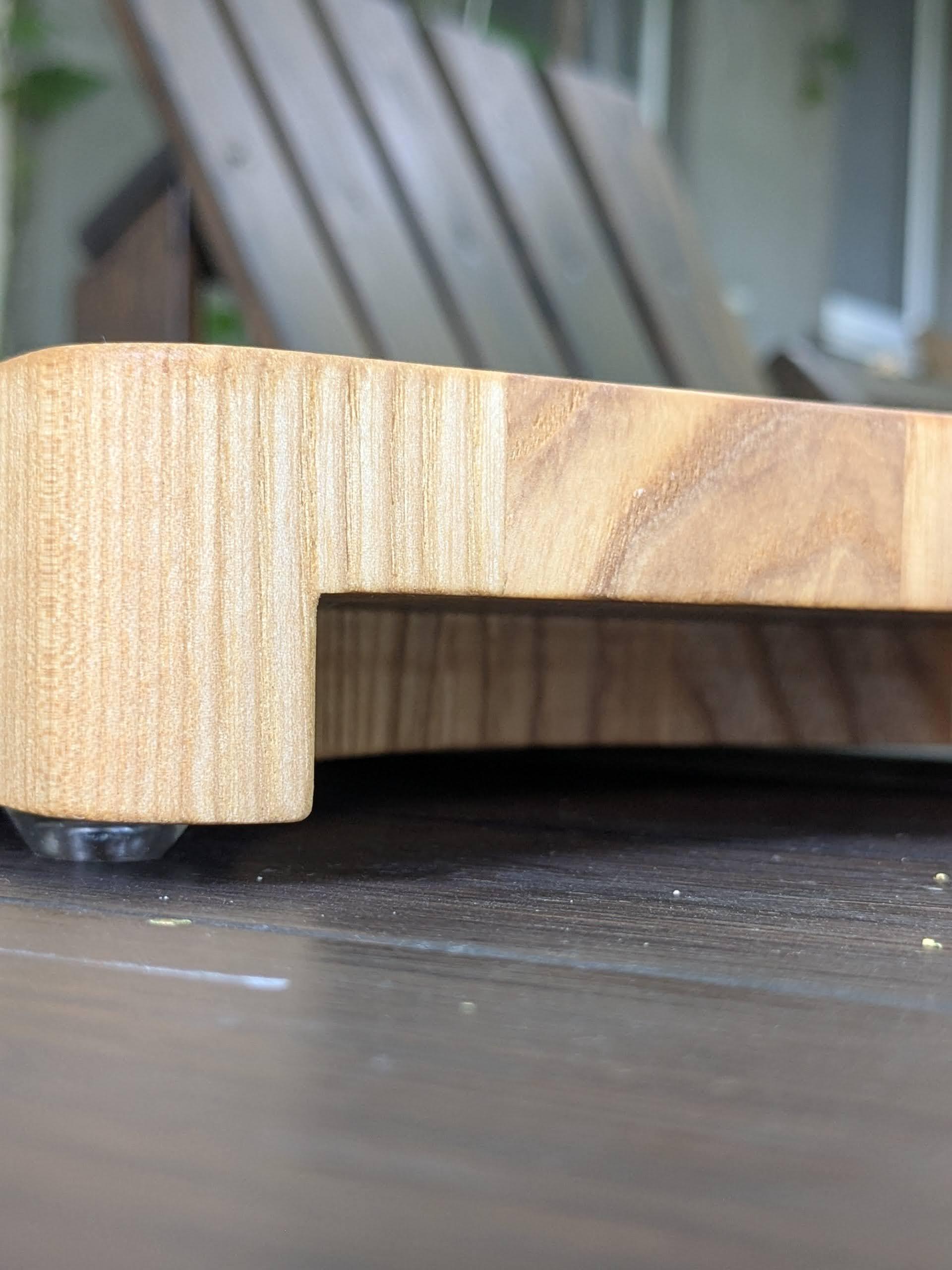 Дошка кухонна торцева для нарізання з гастроємністю з бічними ручками та силіконовими ніжками 400х300х60 мм (BR-002) - фото 15 Дошка кухонна торцева для нарізання з гастроємністю з бічними ручками та силіконовими ніжками 400х300х60 мм (BR-002) - фото 15