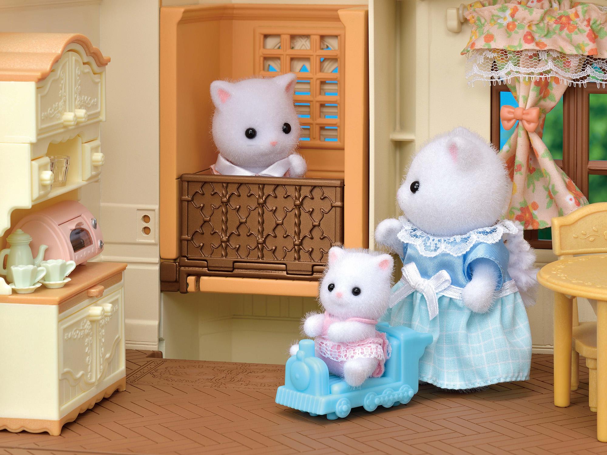 ᐉ Игровой набор Sylvanian Families Трехэтажный дом с флюгером и лифтом  (5400) • Купить в Киеве, Украине • Лучшая цена в Эпицентр