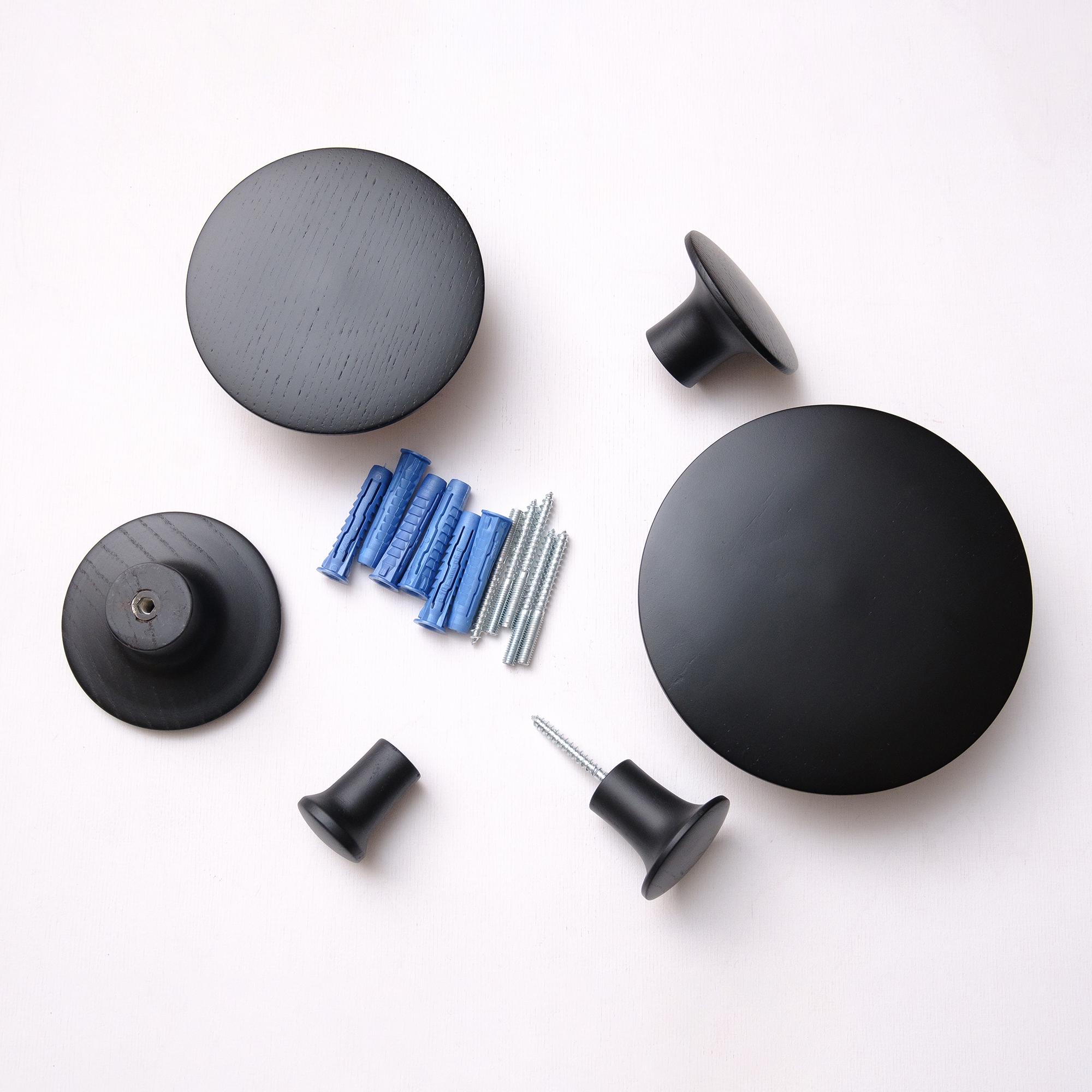 Набор деревянных крючков для одежды ø 35-150 мм 6 шт. Черный (49896) - фото 3 Набор деревянных крючков для одежды ø 35-150 мм 6 шт. Черный (49896) - фото 3