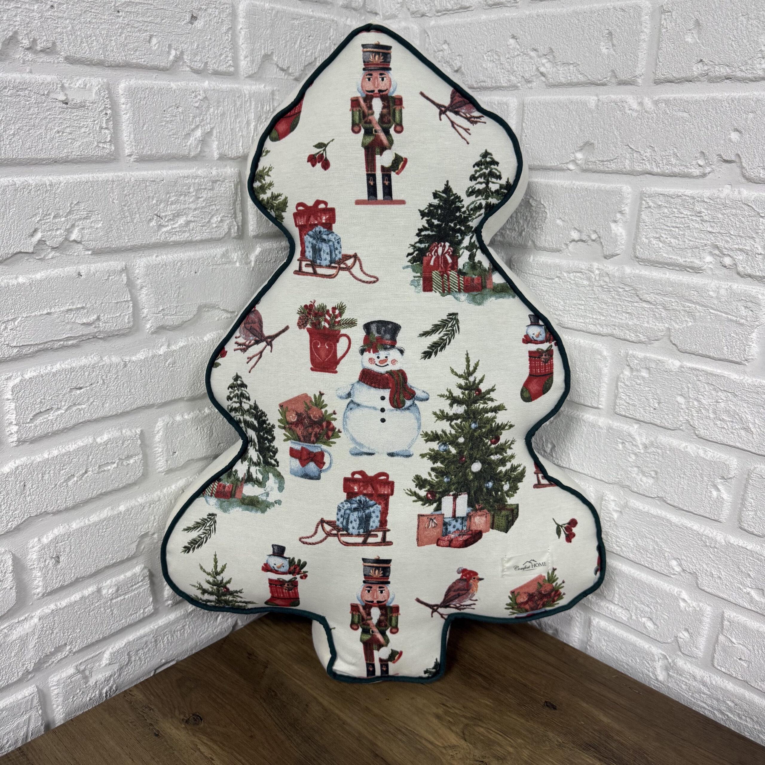 Подушка новогодняя Елка Comfort Home X-mas Nutcracker 45х60 см