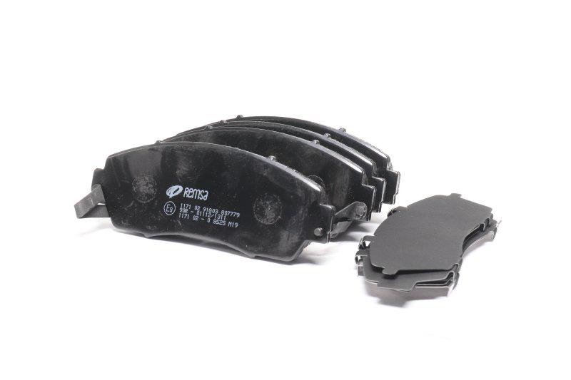 Тормозные колодки дисковые REMSA Honda CR-V 8 2.0-2.2 07-передние (1171.02)