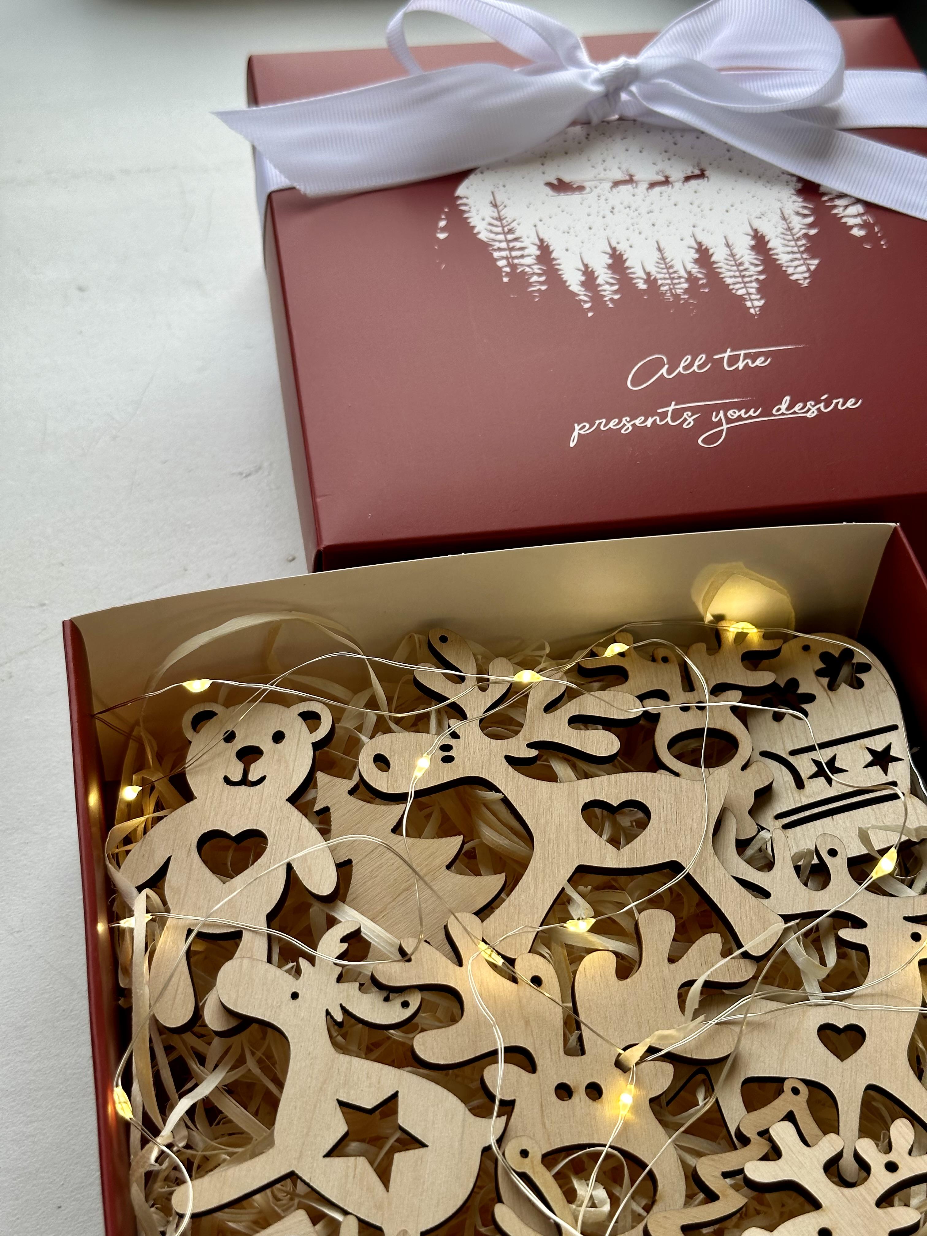 Набір з іграшками дерев'яними новорічними 12 шт. - фото 9